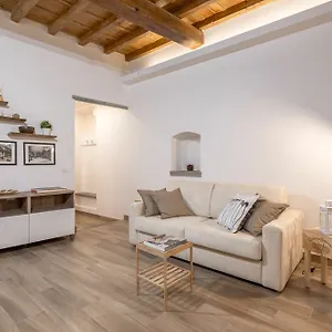  Appartamento Santa Croce Place By Mmega Italia