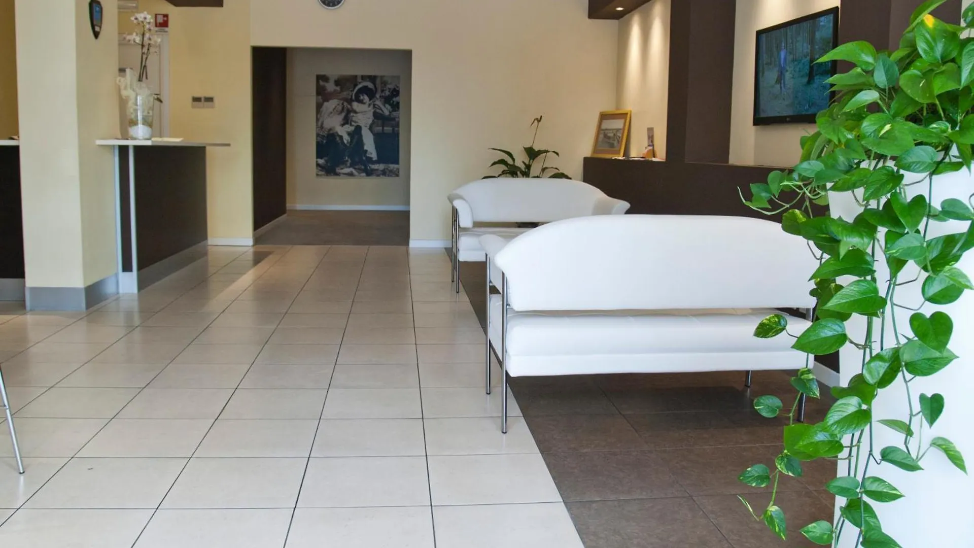 ***  Hotel Cremona Viale Italië